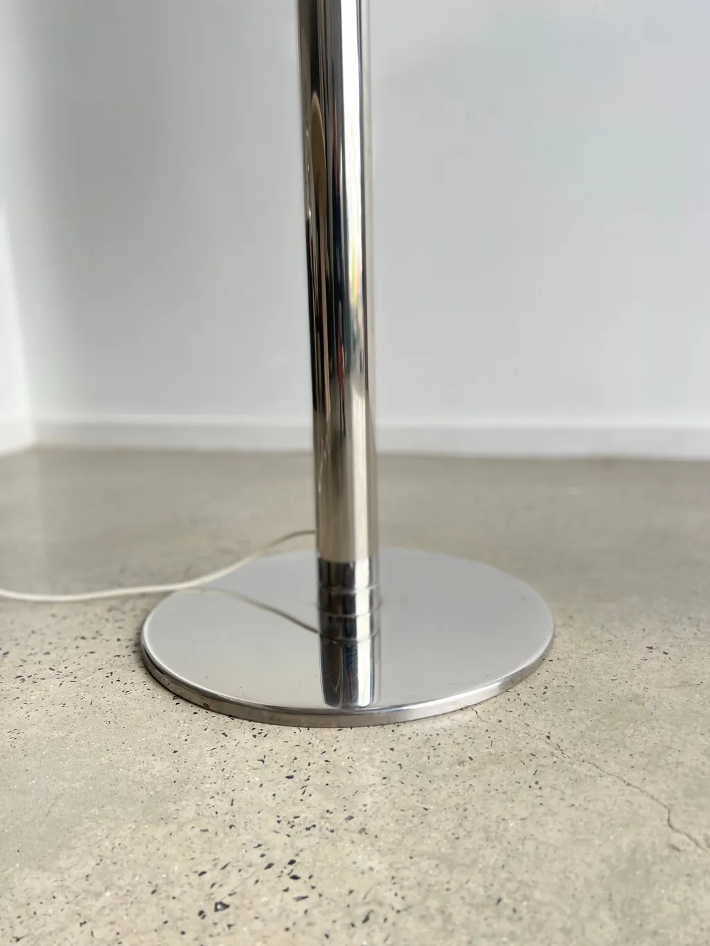 Pia Guidetti Glass Sphere Floor Lamp for Luci Milano, Italy — view 5